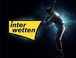 Een speler batting en het logo Interwetten, een huis dat honkbalweddenschappen aanbiedt in Nederland.