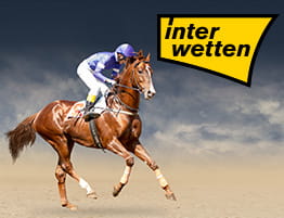 Een ruiter en het logo van Interwetten, dat paardenweddenschappen aanbiedt in Nederland.